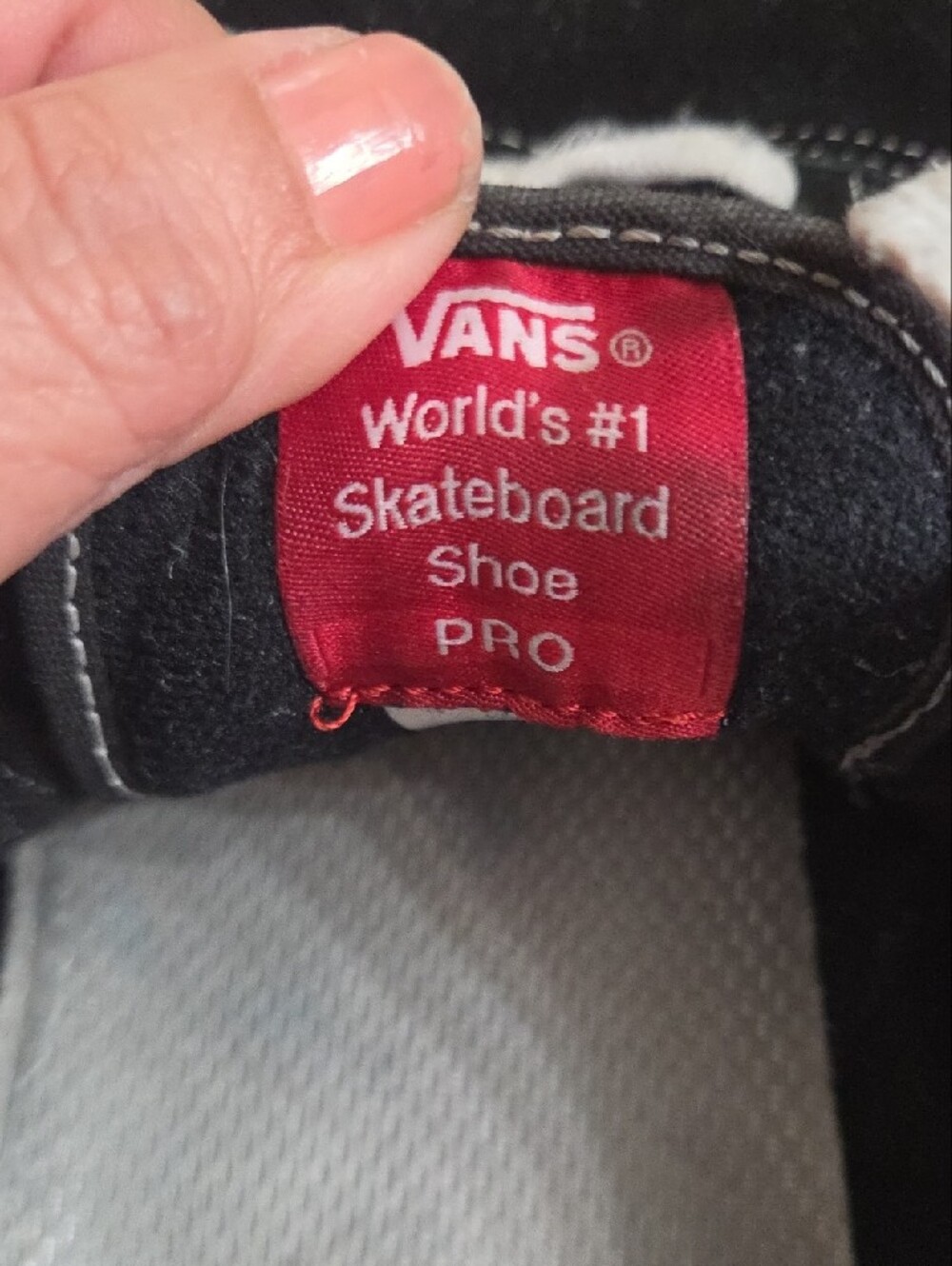 VANS black & White Low-Top Skate Sneakers with White Stripe - Picture 6 of 6